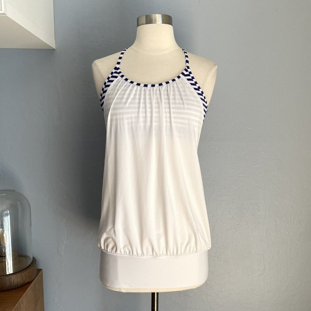 Lululemon No Limits White Blue Stripe  Tank Top w/ Built in Sports Bra Size 6